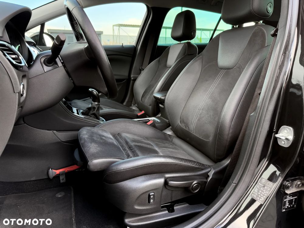 Opel Astra 1.2 Turbo Start/Stop Business Elegance - 14