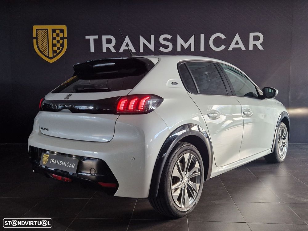 Peugeot e-208 50 kWh Allure - 8