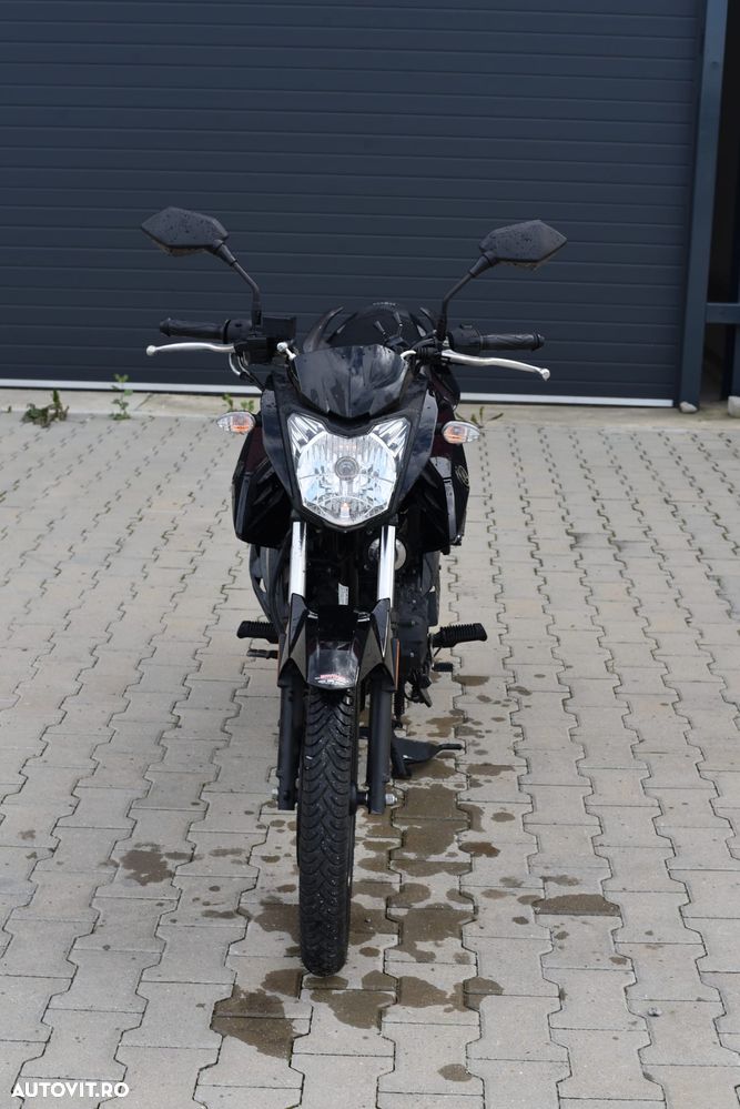 Yamaha YS 125 - 8