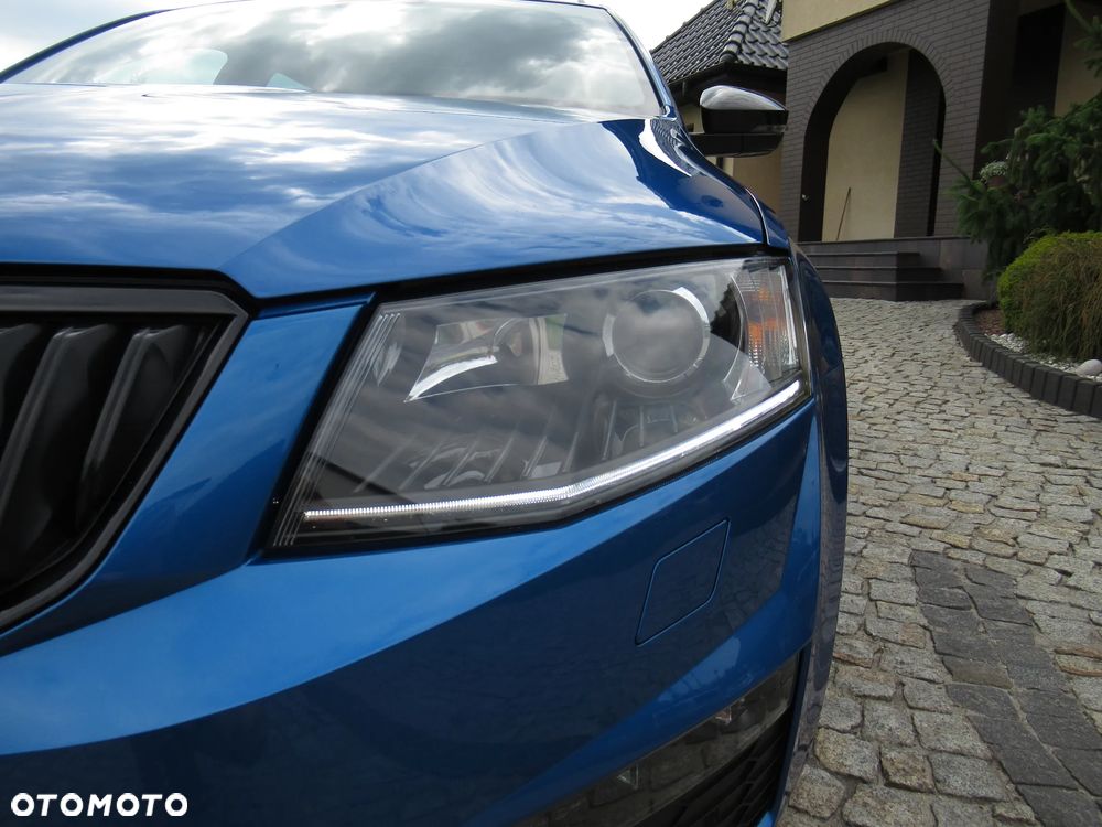 Skoda Octavia 2.0 TDI 4x4 DSG RS - 17