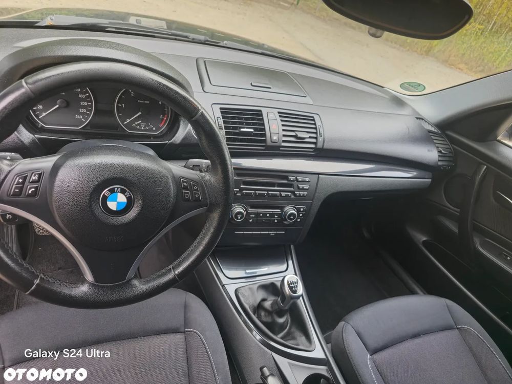 BMW Seria 1 116d - 6