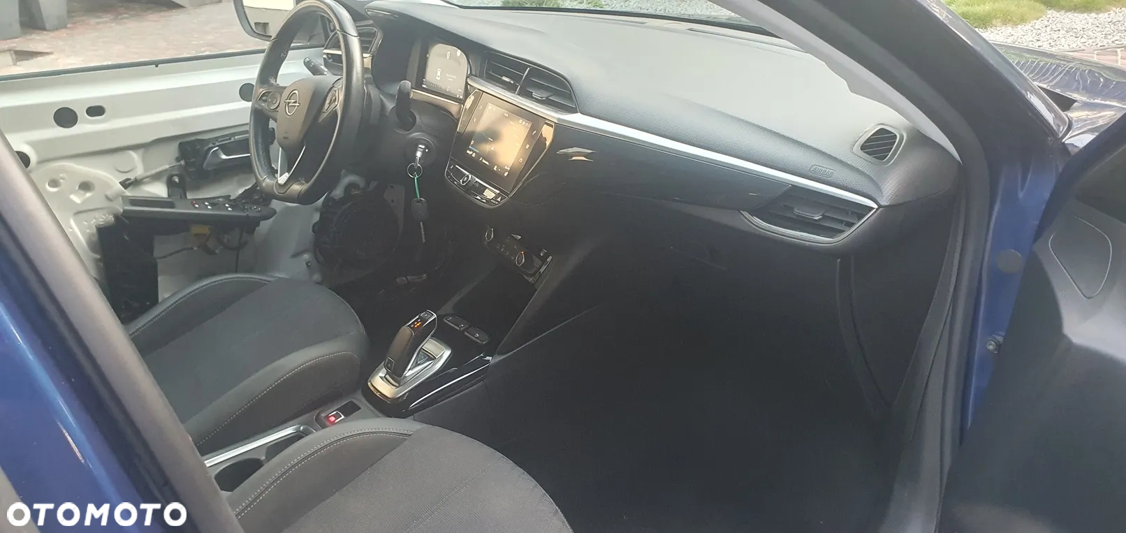 Opel Corsa 1.2 Elegance S&S - 12