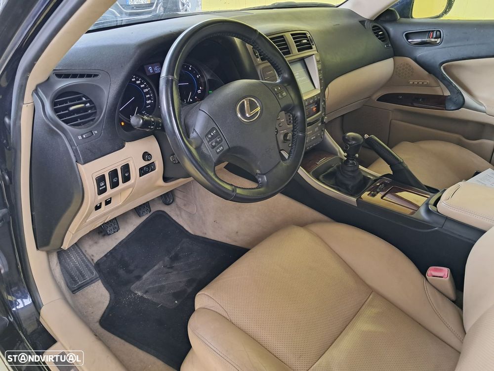 Lexus IS 220 d Sport 54 - 5