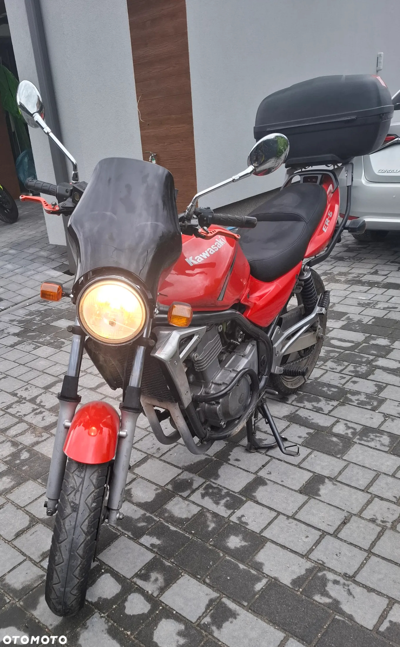 Kawasaki ER - 5