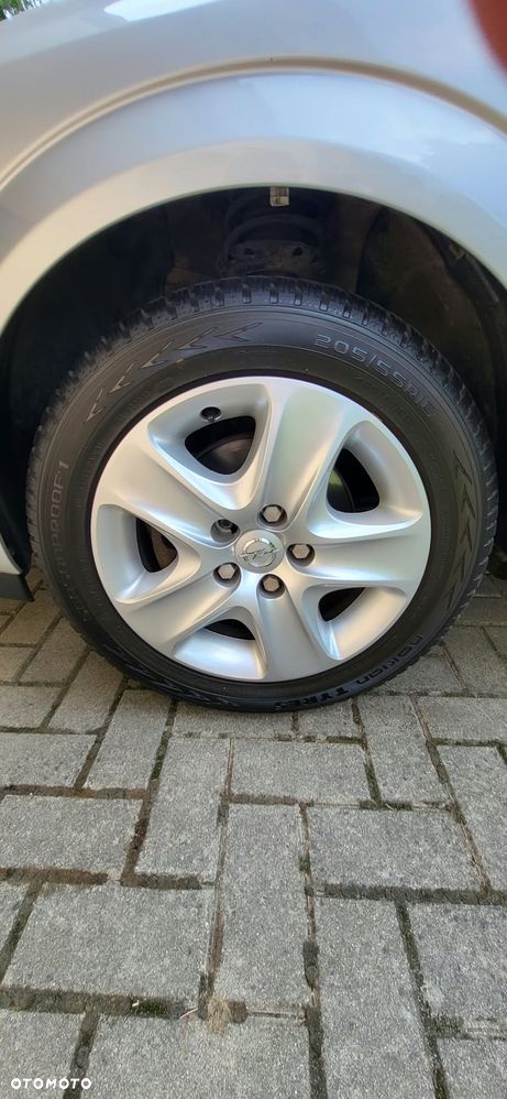 Opel Astra - 16