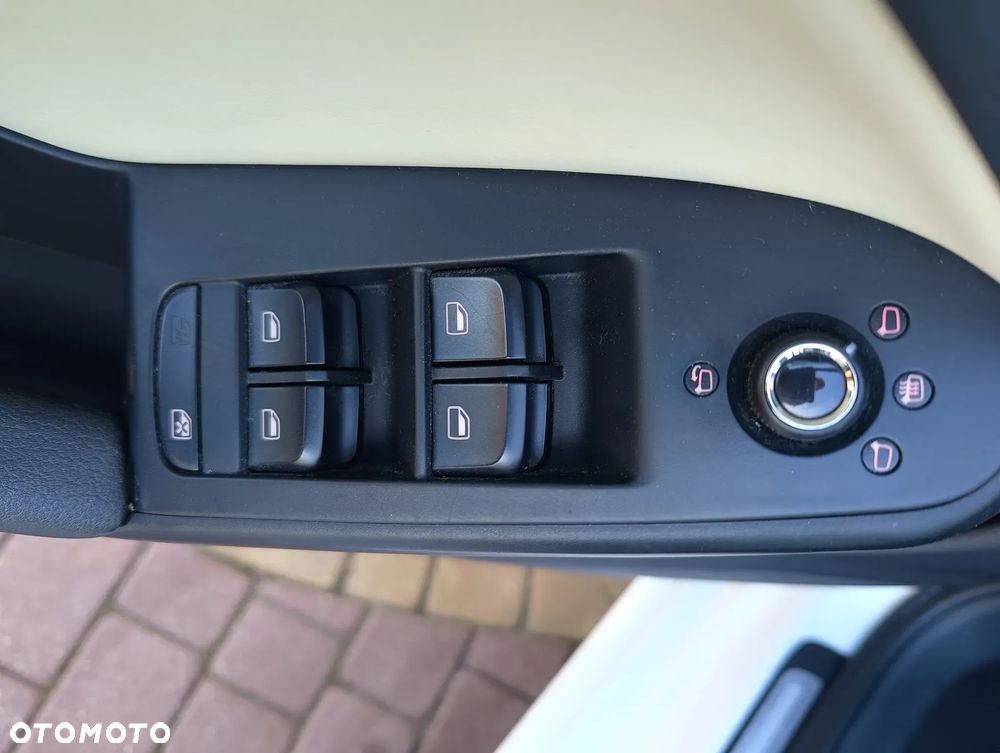 Audi A4 Limousine 2.0 TDI DPF - 31