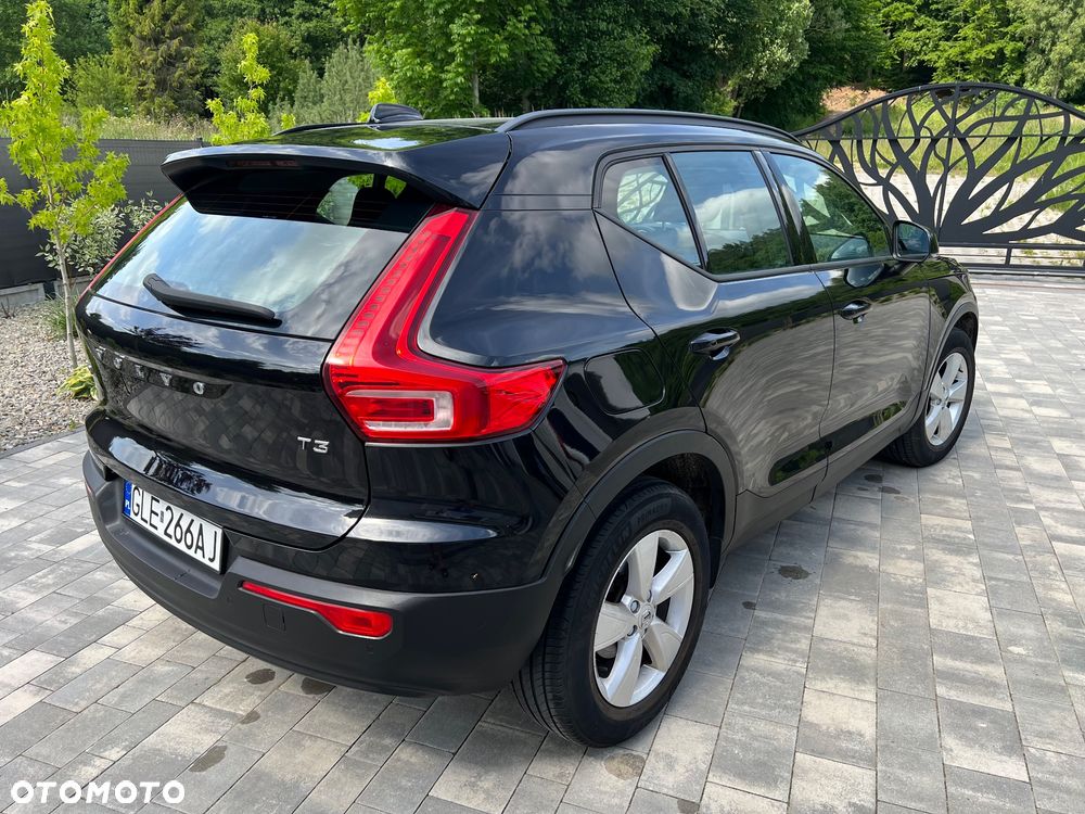 Volvo XC 40 T3 Geartronic Momentum Pro - 13