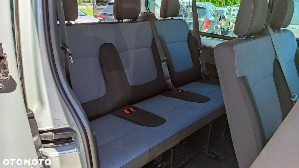 Opel Vivaro - 22