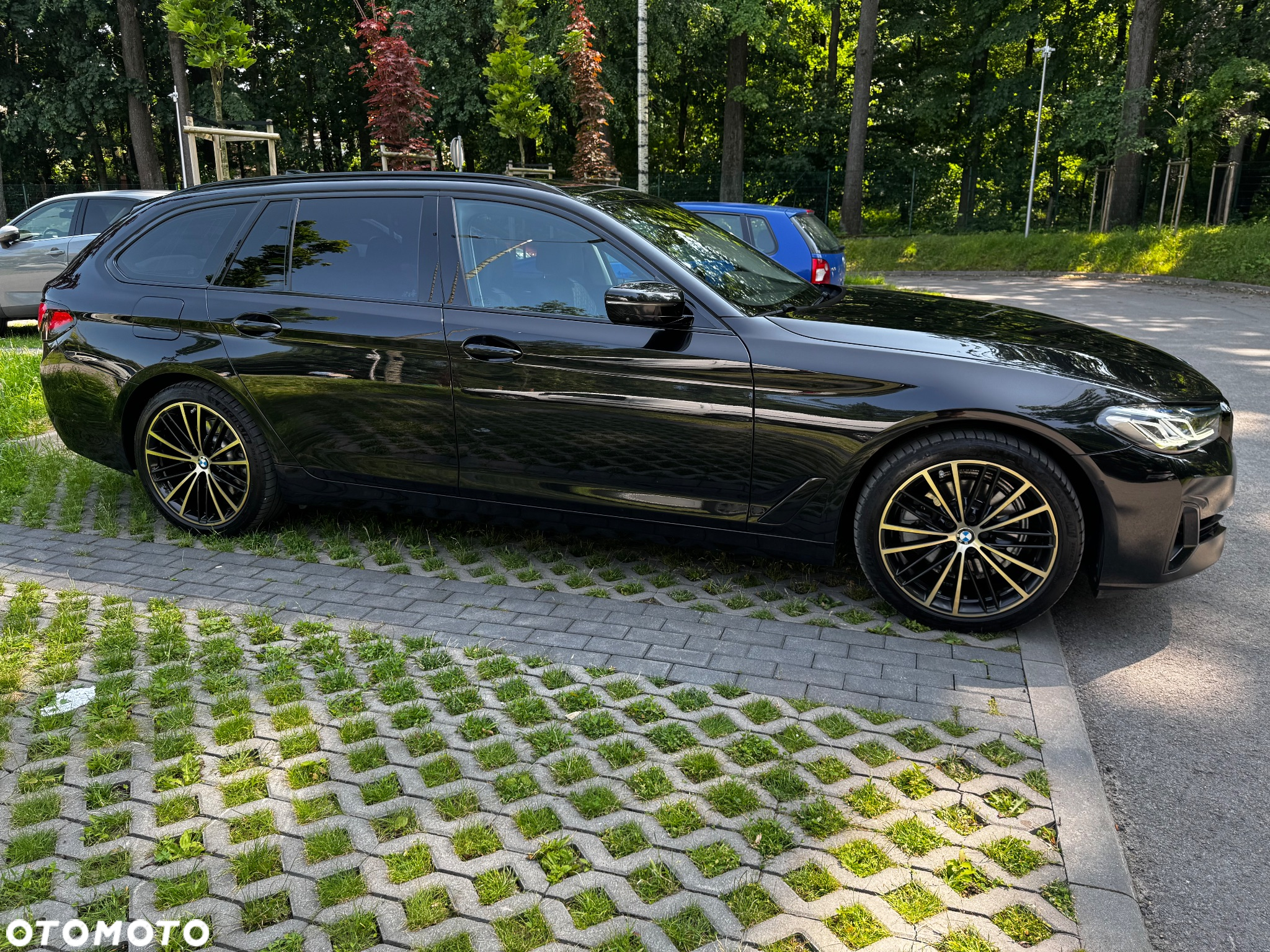 BMW Seria 5 520d Luxury Line - 4
