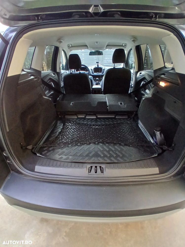 Ford Kuga 1.5 EcoBoost 2WD Trend - 6