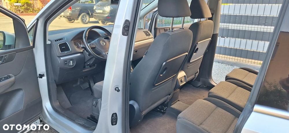 Volkswagen Sharan - 9
