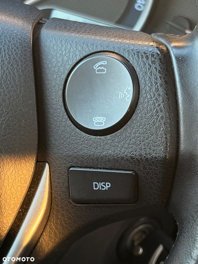 Toyota Auris 1.6 Executive - 11