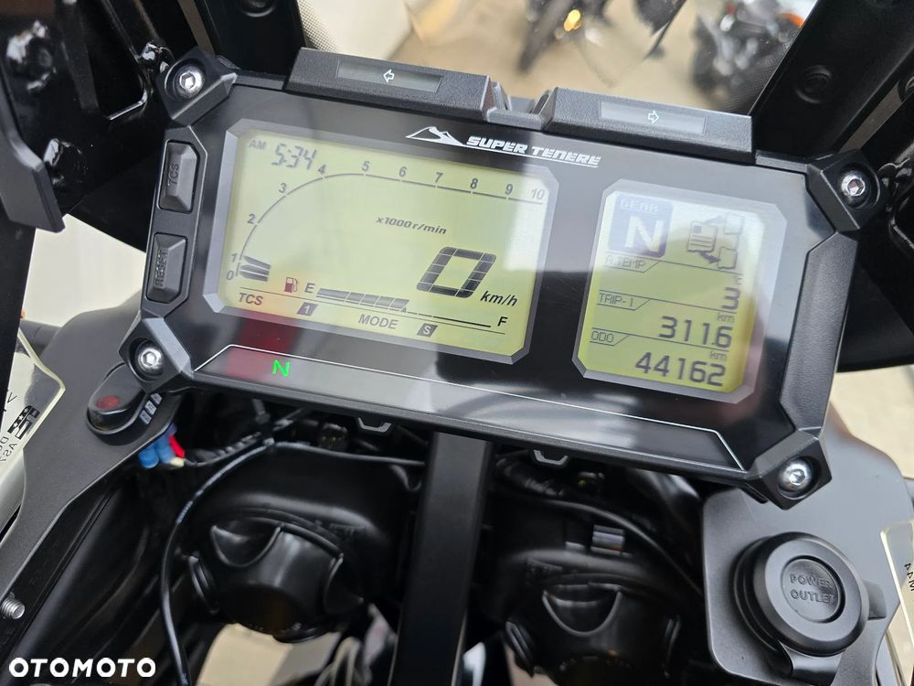 Yamaha Super Tenere - 7