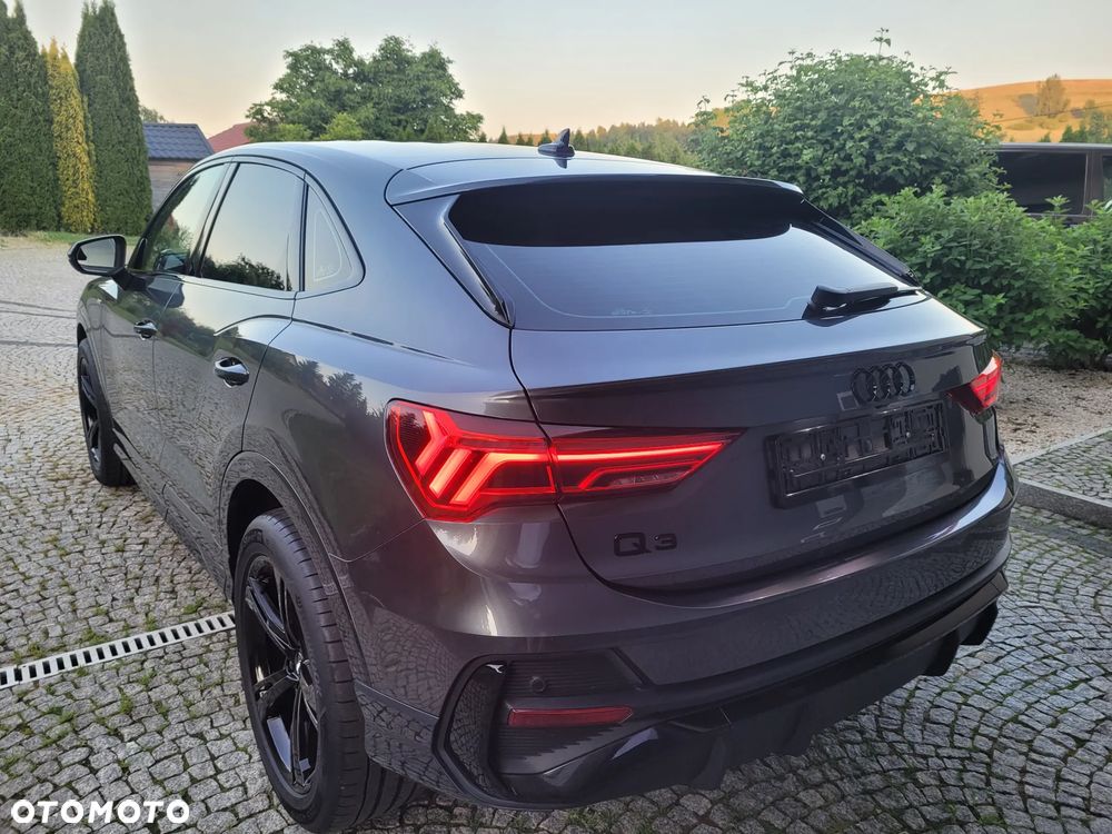 Audi Q3 Sportback 35 TDI S-Line S tronic - 9