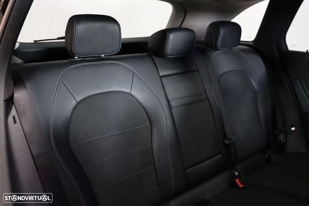 Mercedes-Benz GLC 350 e 4Matic 7G-TRONIC - 34