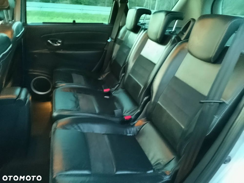 Renault Grand Scenic Energy dCi 110 S&S Bose Edition - 22