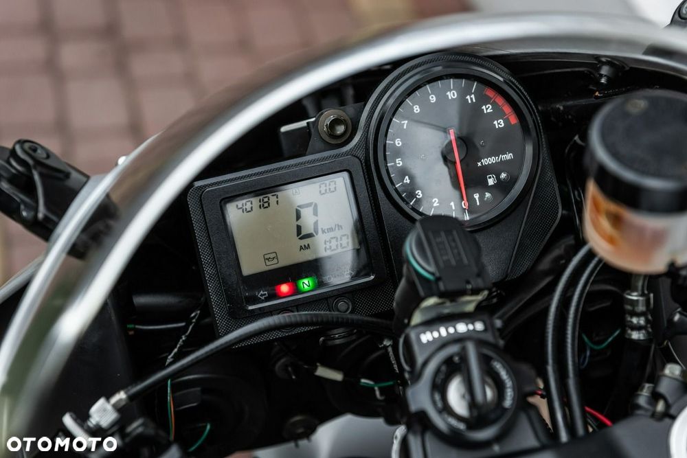 Honda CBR - 9