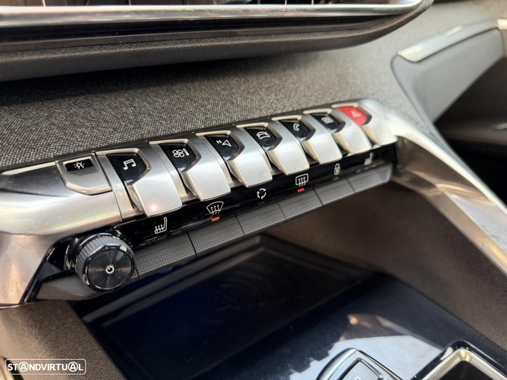 Peugeot 3008 1.6 BlueHDi GT Line EAT6 - 23