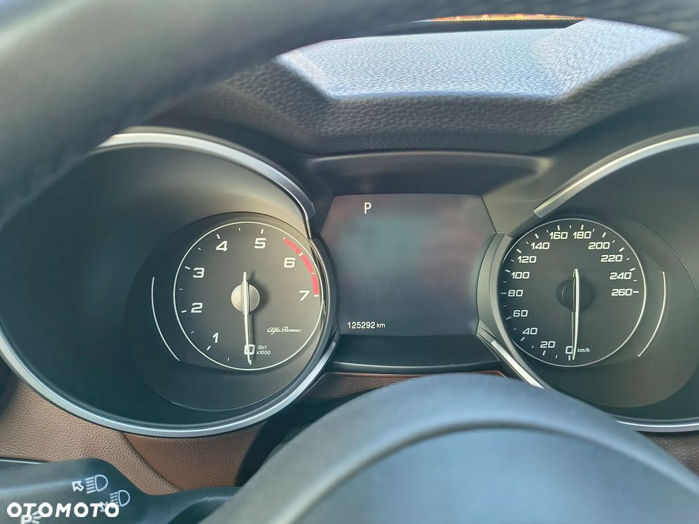 Alfa Romeo Stelvio 2.0 Turbo Executive Q4 - 18