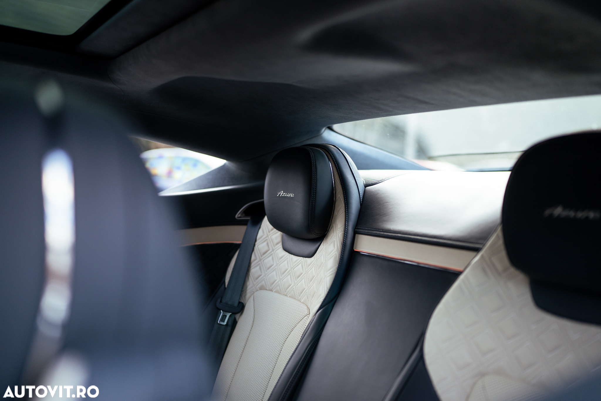 Bentley Continental New GT V8 Azure - 25