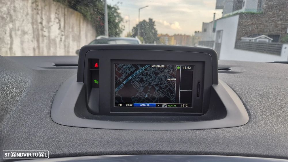 Renault Mégane Coupe TCe 130 Bose Edition - 8