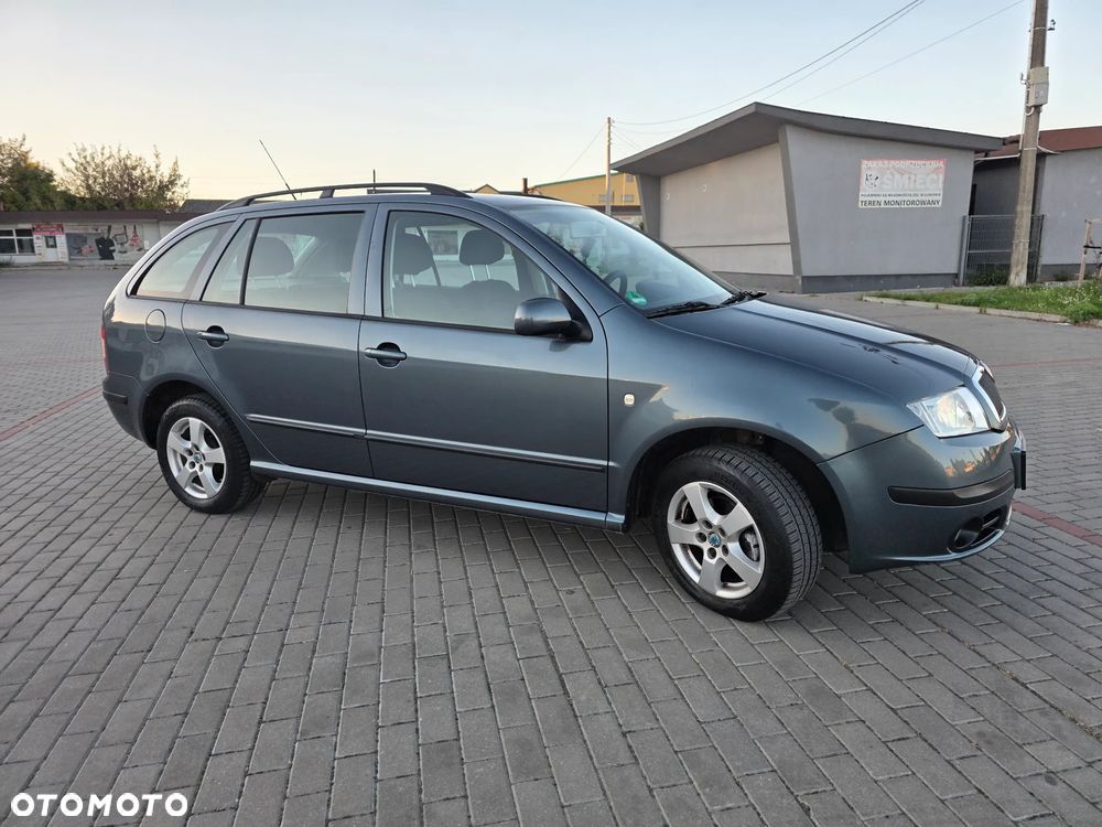 Skoda Fabia 1.4 16V Combi Comfort - 10