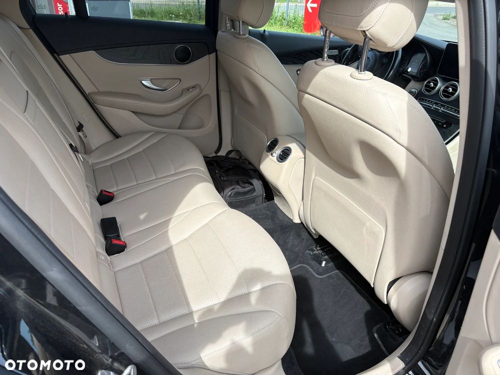Mercedes-Benz GLC 250 4-Matic - 6