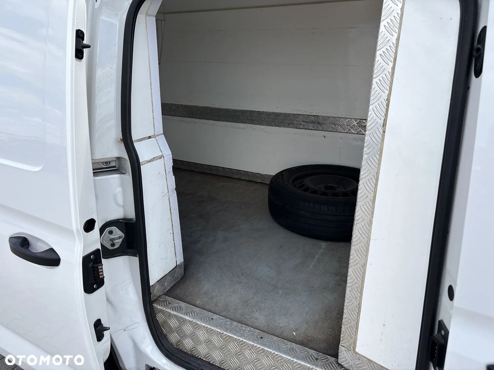 Volkswagen Caddy Maxi 2.0 TDI Izoterma - 17