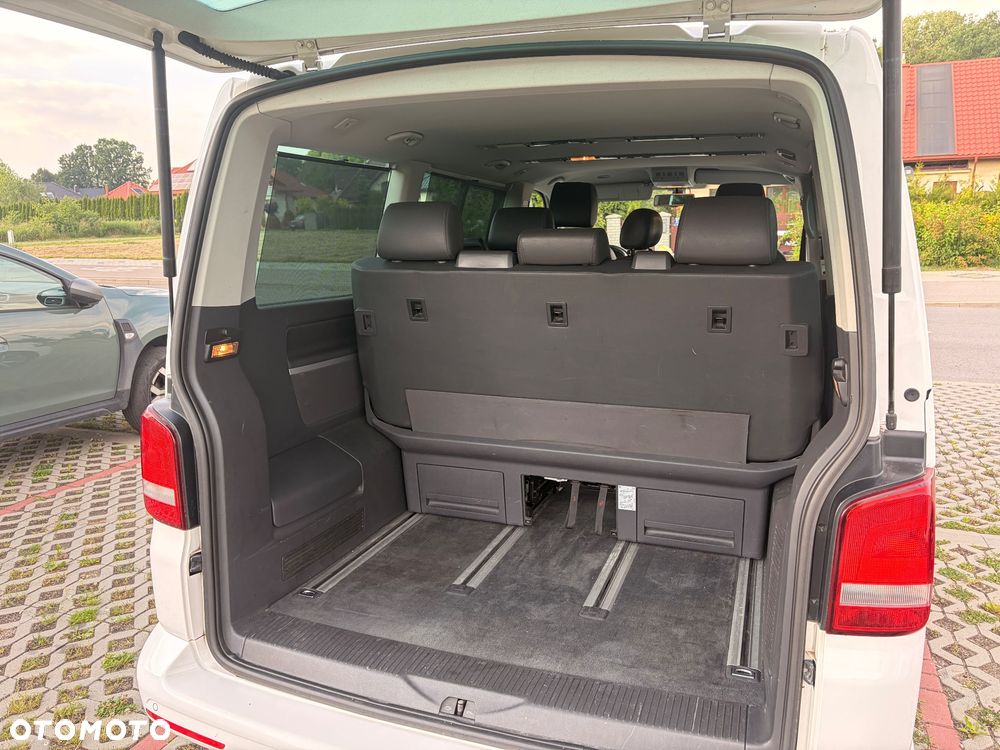 Volkswagen Transporter - 13