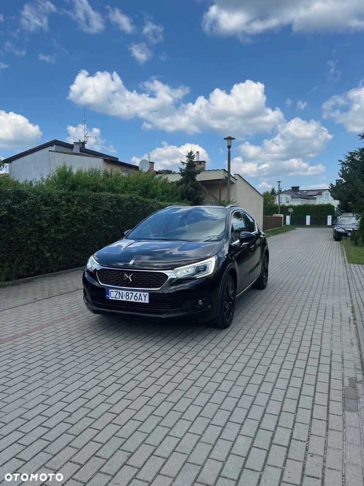 DS Automobiles DS 4 Crossback - 9