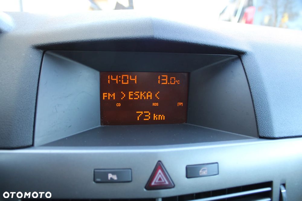 Opel Astra GTC 1.6 Edition Plus - 21