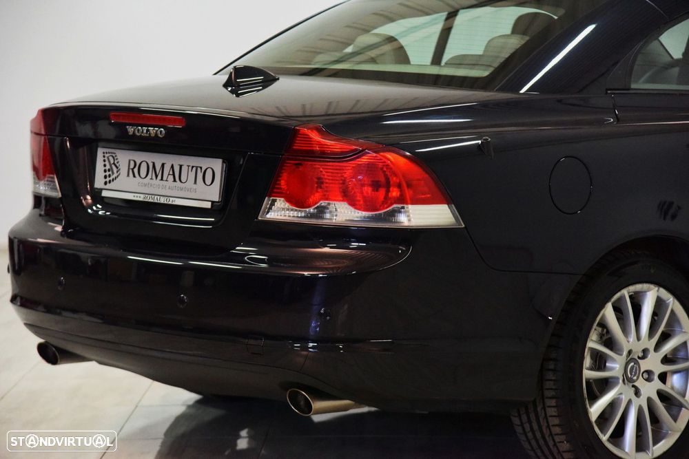 Volvo C70 2.4 D5 Momentum Geartronic - 13