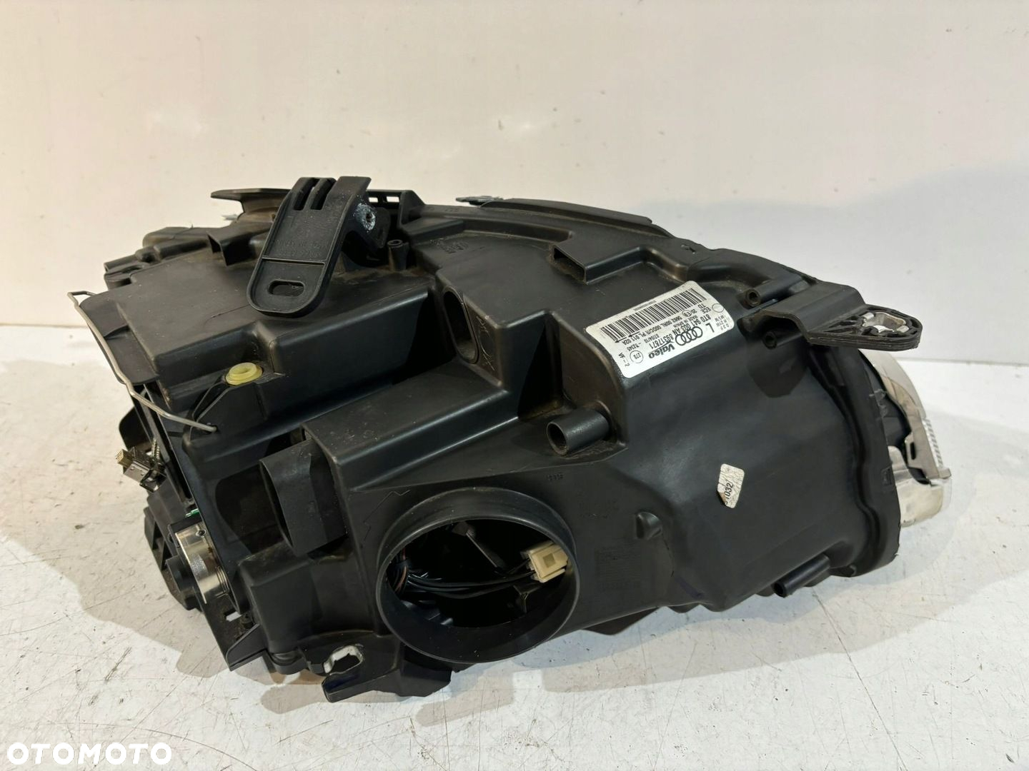 AUDI A5 8T Lampa Bi-Xenon skrętny Lewa - 16773 - 4