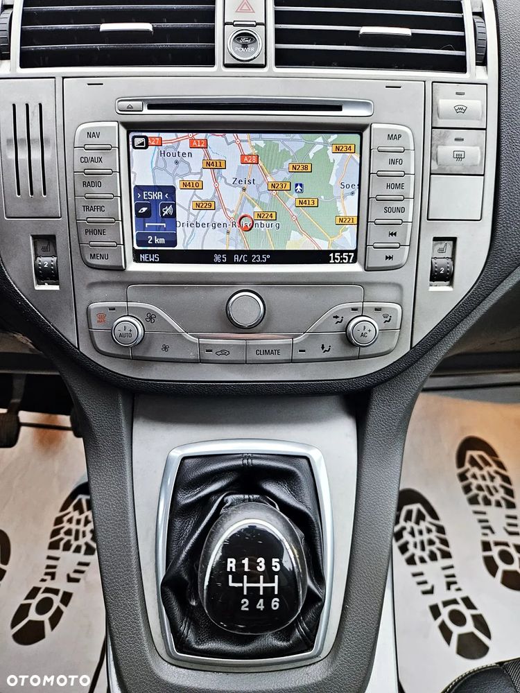 Ford Kuga 2.0 TDCi 4x4 Champions Edition - 18