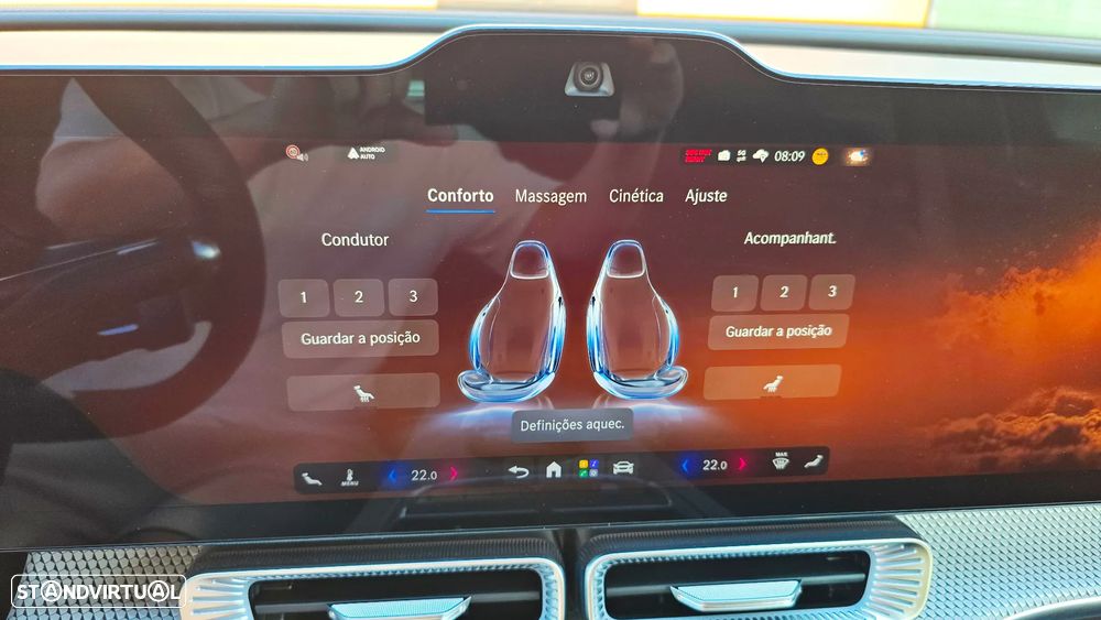 Mercedes-Benz GLC 400 EQ 4Matic - 35