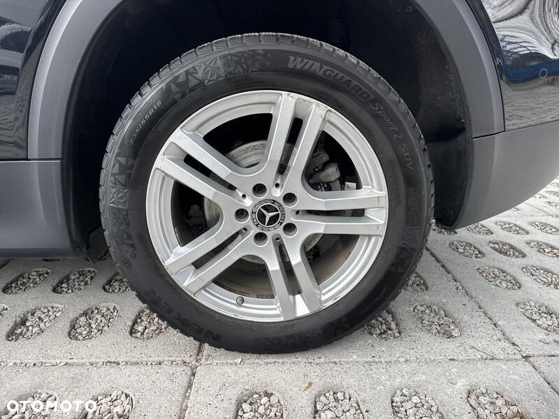 Mercedes-Benz GLB 200 7G-DCT - 16