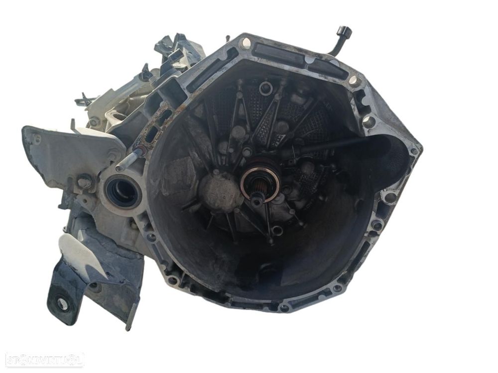 CAIXA DE VELOCIDADES NISSAN QASHQAI J11E - 1