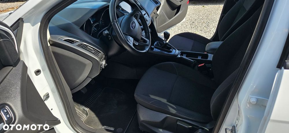 Ford Focus 1.5 TDCi DPF Start-Stopp-System Business - 23