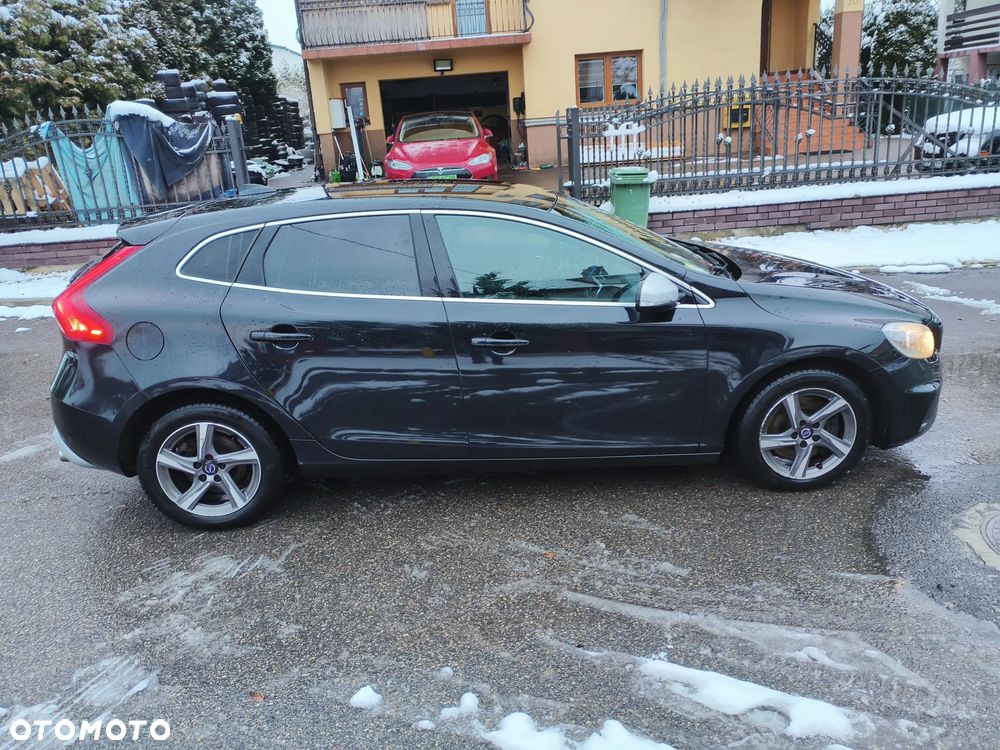 Volvo V40 D4 Drive-E R-Design Summum - 20