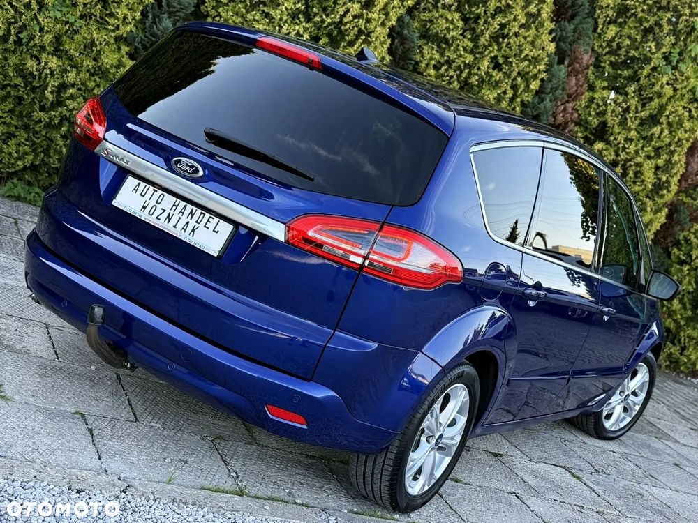 Ford S-Max - 10