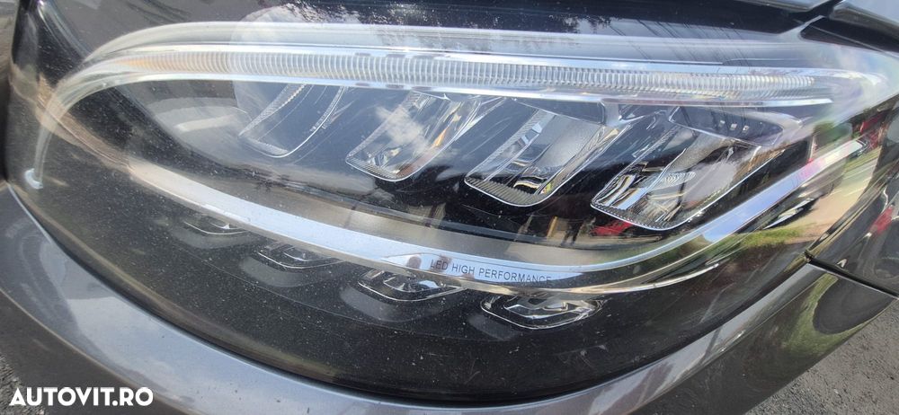 Mercedes-Benz C - 18