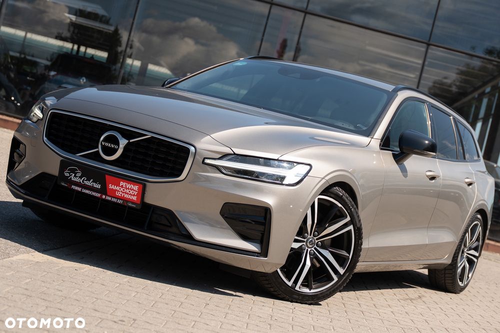 Volvo V60 T5 Geartronic R-Design - 1