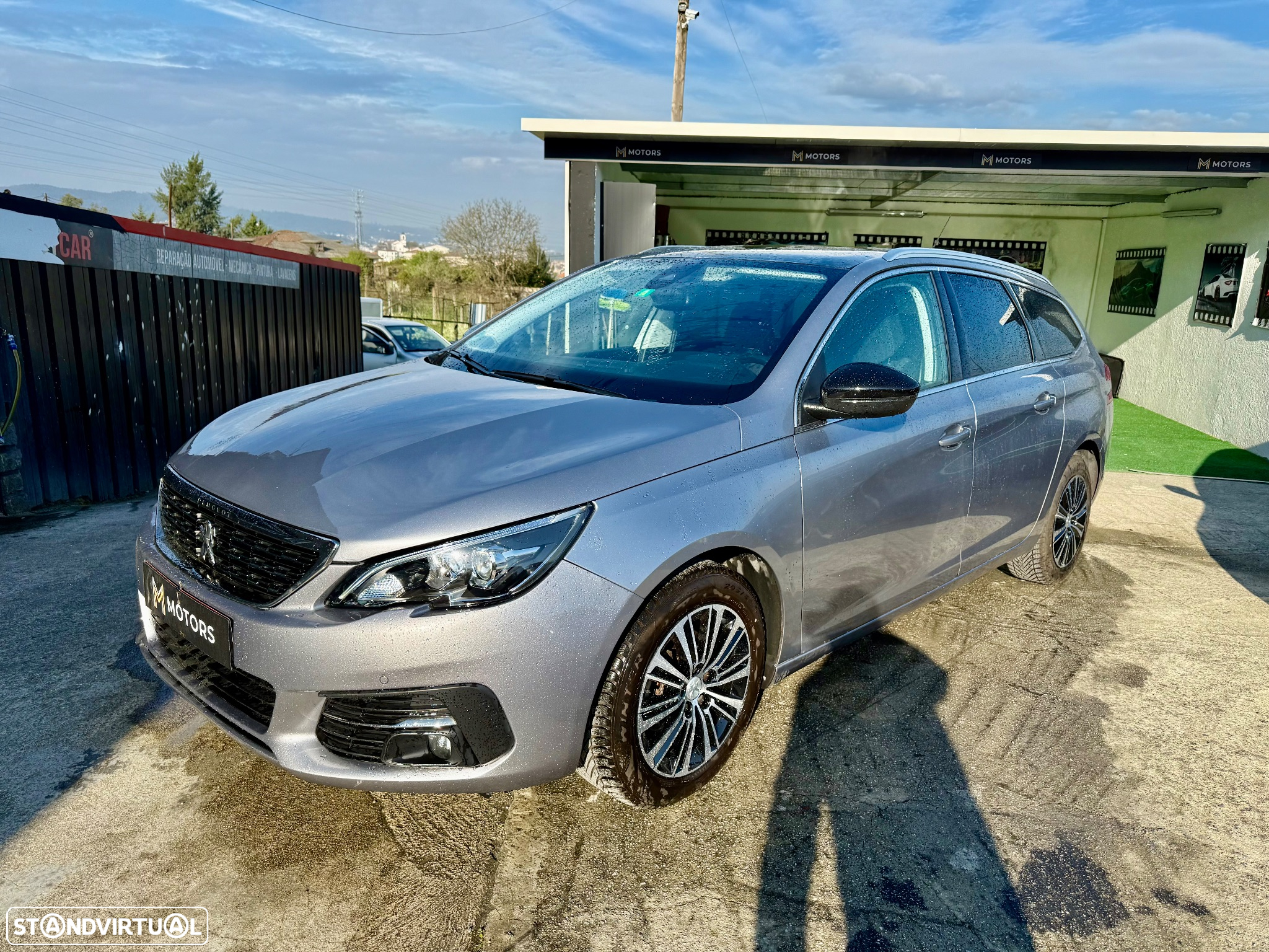 Peugeot 308 1.2 PureTech Allure Full LED - 32