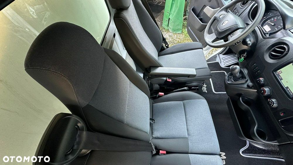 Renault Master - 29
