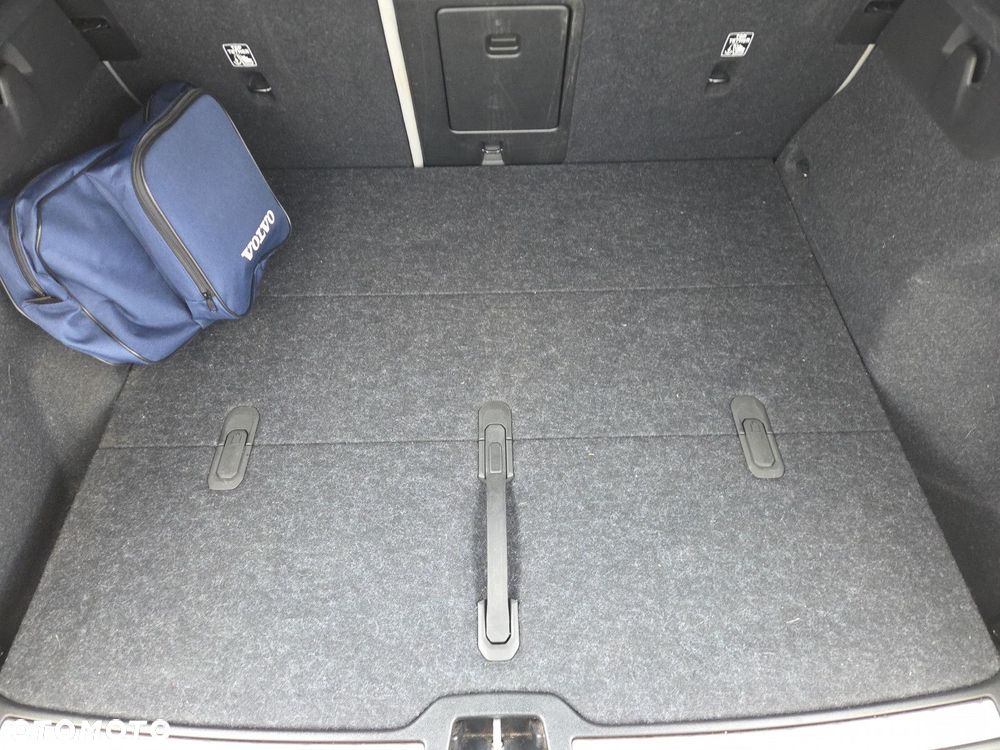 Volvo C40 P6 Recharge Plus - 31