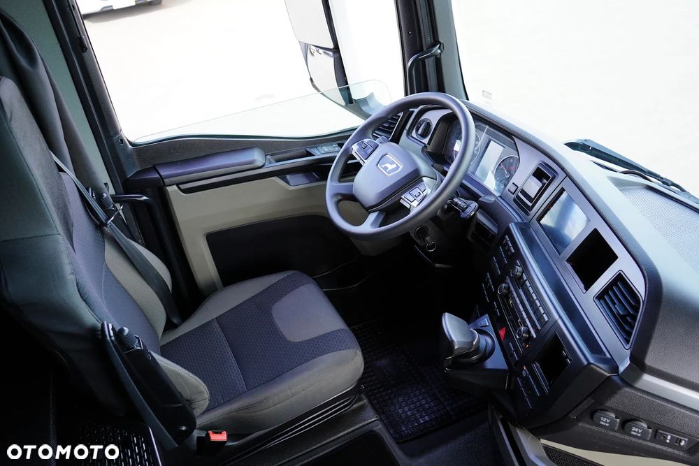 MAN TGX / 18.470 / EURO 6 / GX / ACC / MAŁY PRZEBIEG - 13