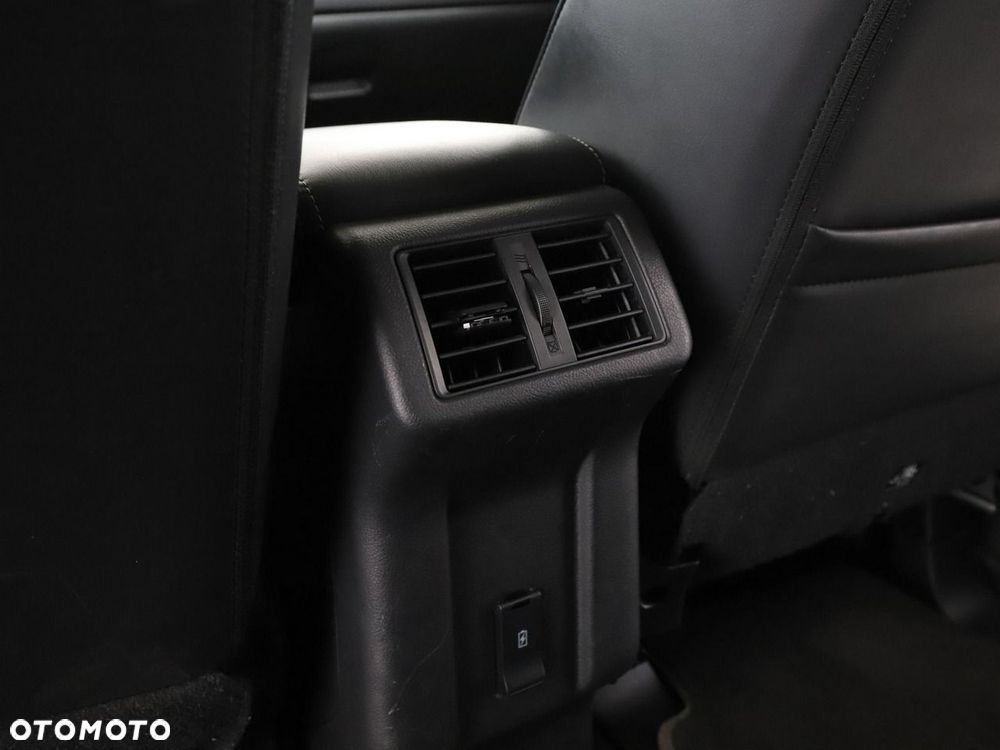 Mitsubishi Outlander 2.4 4WD - 40