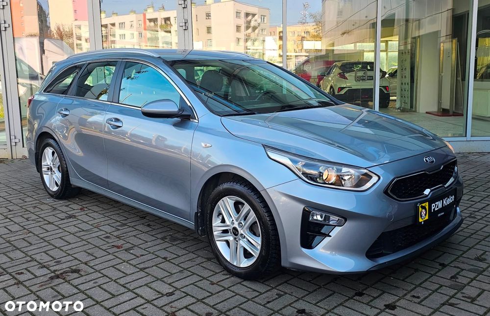 Kia Ceed 1.6 CRDi mHEV M - 4