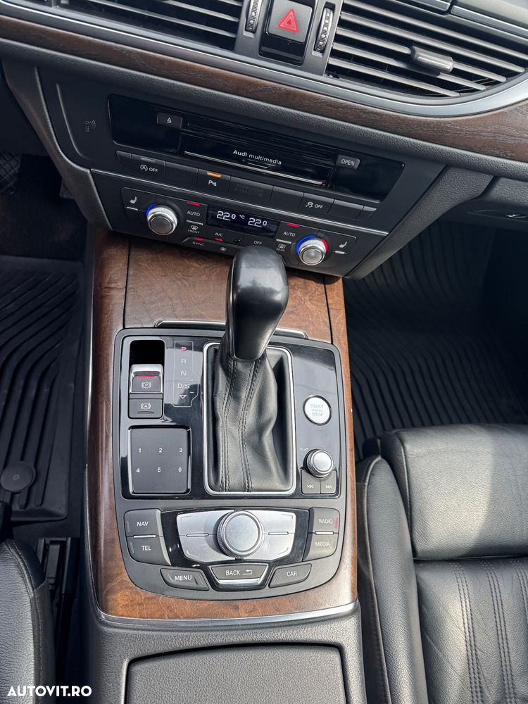 Audi A6 2.0 TDI quattro S tronic - 12