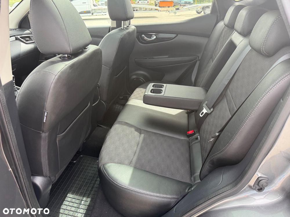Nissan Qashqai 1.6 DIG-T Tekna+ - 17